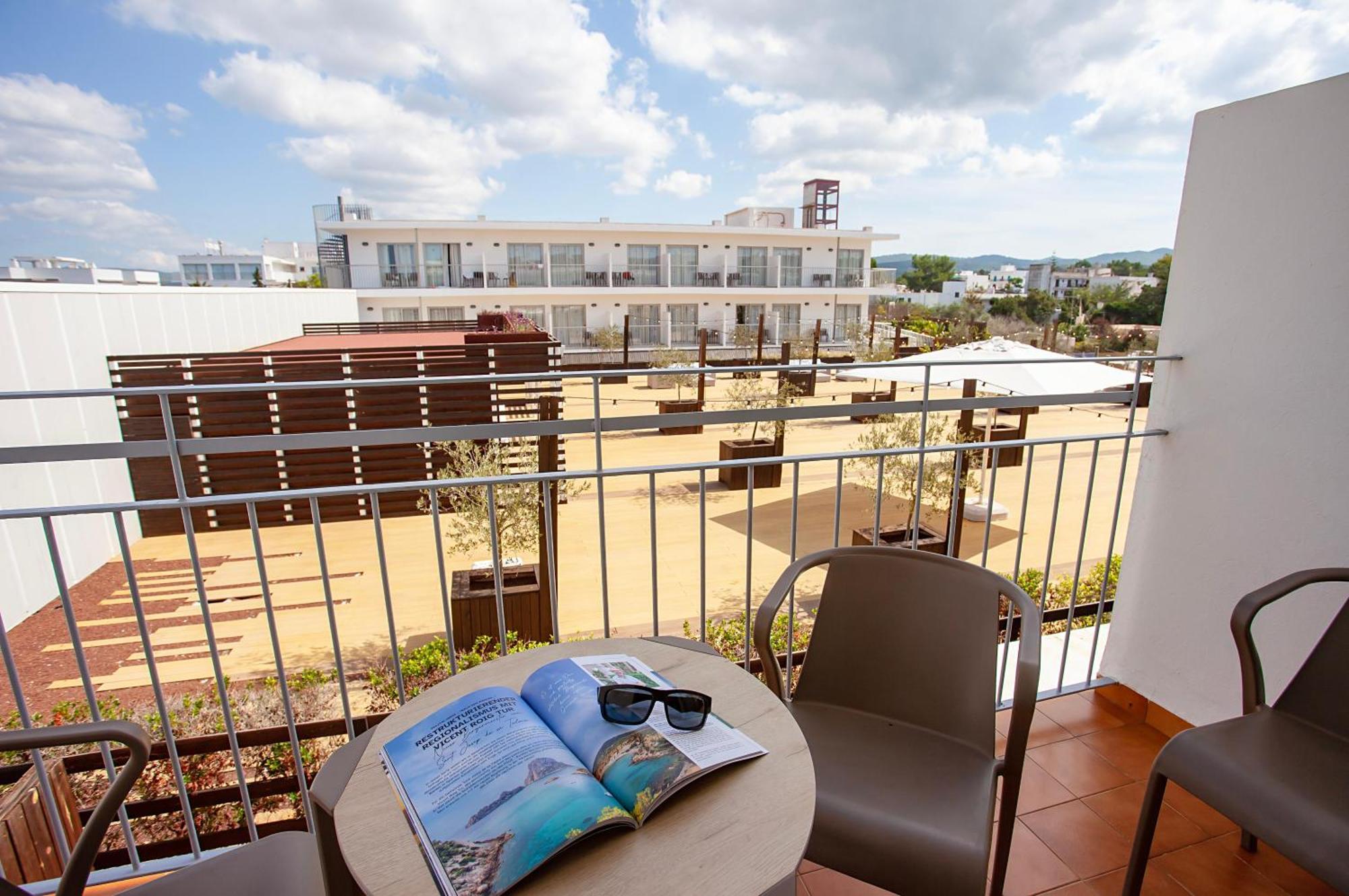 Hotel Puchet Ibiza Sant Antoni de Portmany Dış mekan fotoğraf