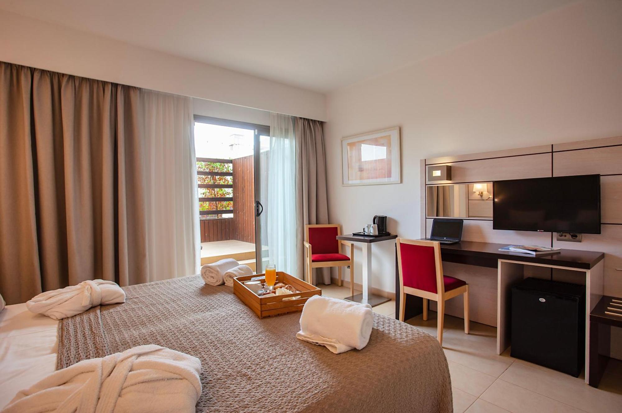 Hotel Puchet Ibiza Sant Antoni de Portmany Dış mekan fotoğraf