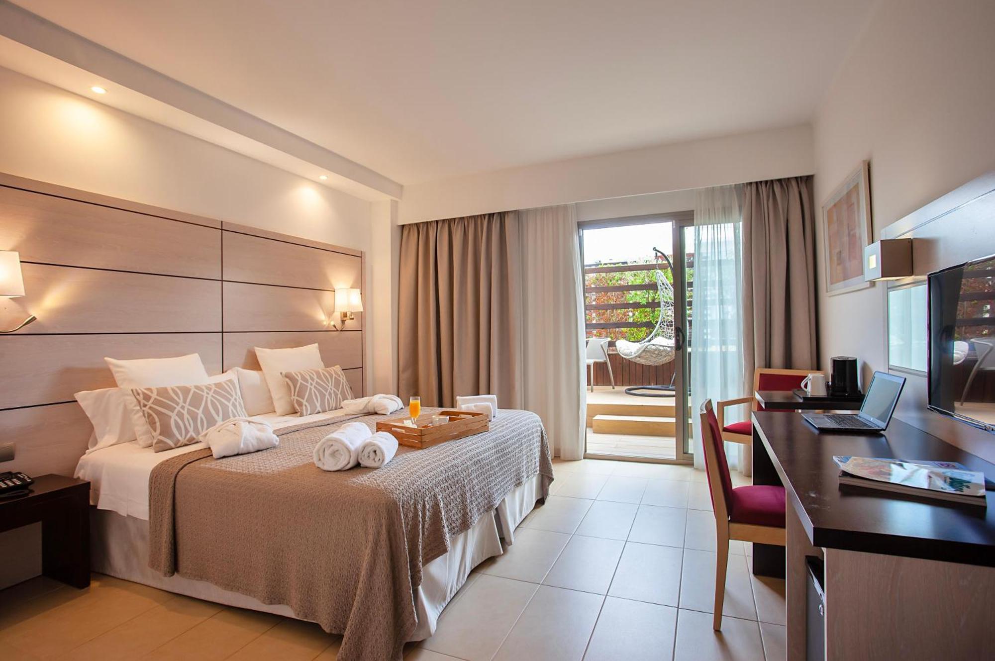 Hotel Puchet Ibiza Sant Antoni de Portmany Dış mekan fotoğraf