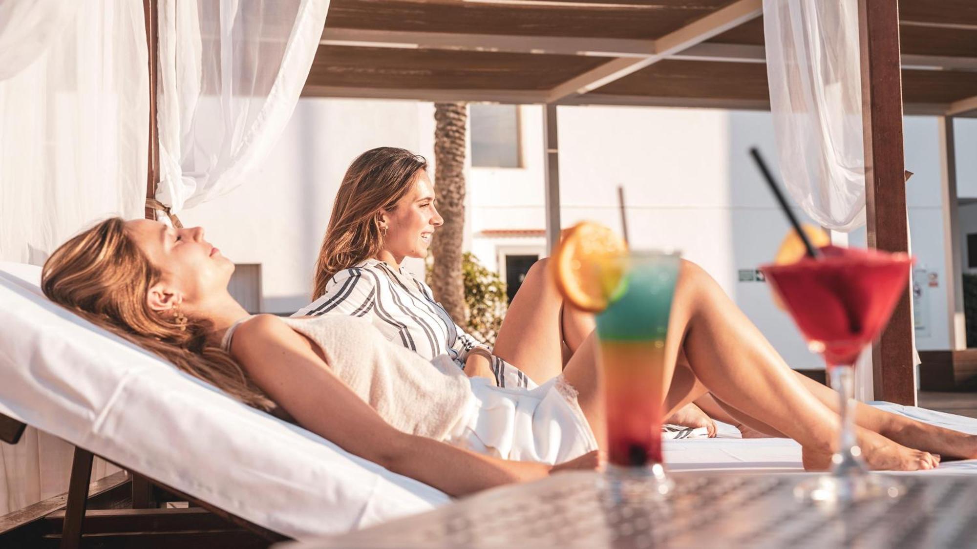 Hotel Puchet Ibiza Sant Antoni de Portmany Dış mekan fotoğraf
